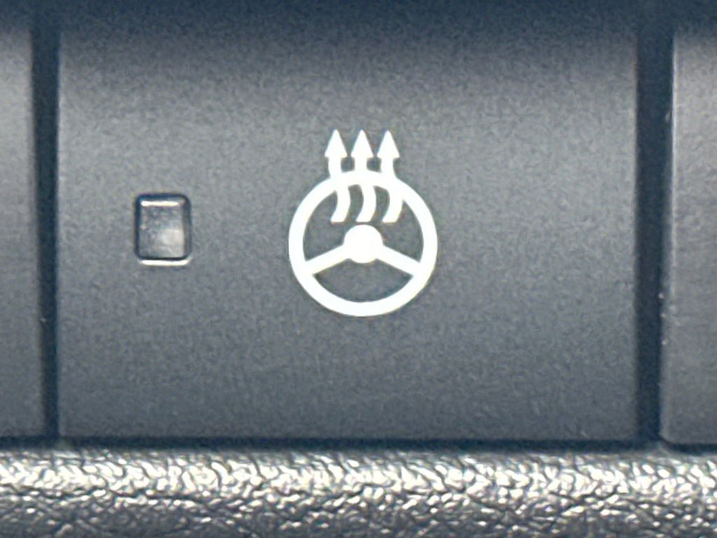 Nissan Kicks SV AWD 2026 à Amos, Québec - 13 - w1024h768px