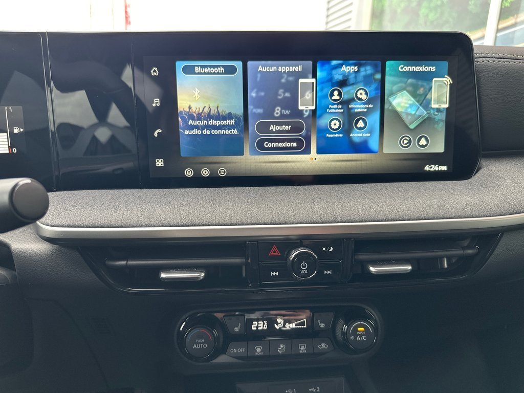 Nissan Kicks SV AWD 2026 à Amos, Québec - 8 - w1024h768px