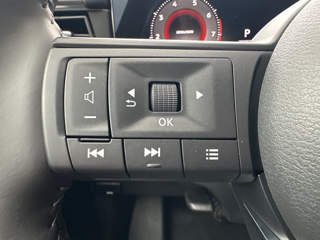 Nissan Kicks SV AWD 2026 à Amos, Québec - 10 - w1024h768px