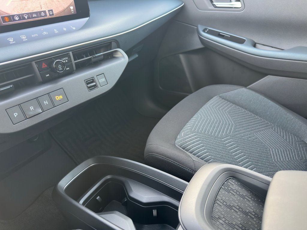 2026 Nissan LEAF S Plus in Amos, Quebec - 11 - w1024h768px