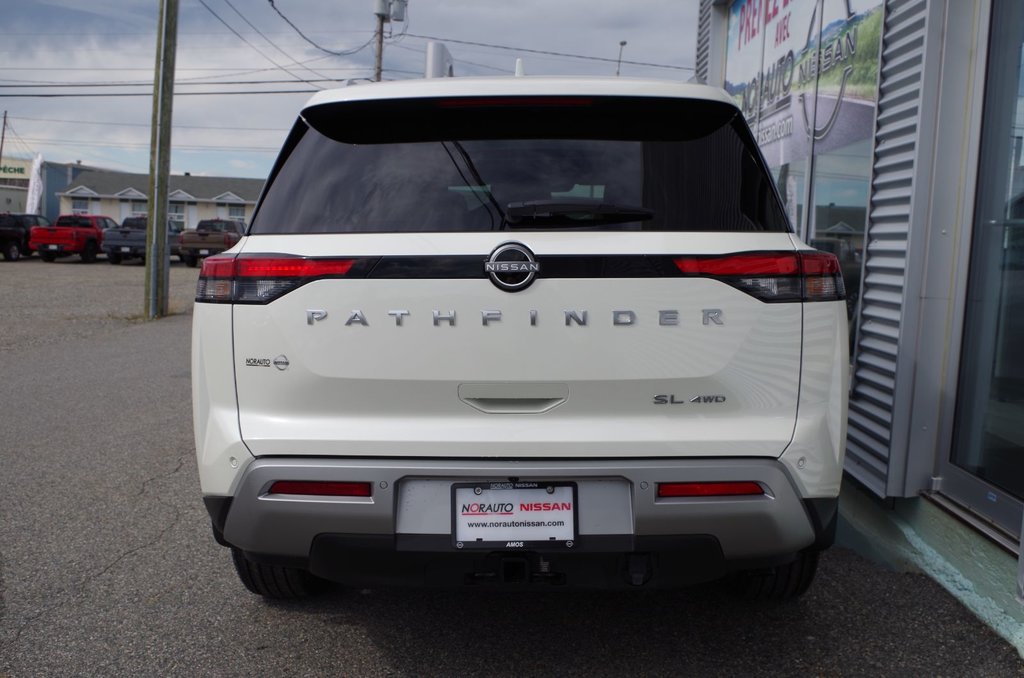 2024 Nissan Pathfinder SL PREMIUM in Amos, Quebec - 8 - w1024h768px