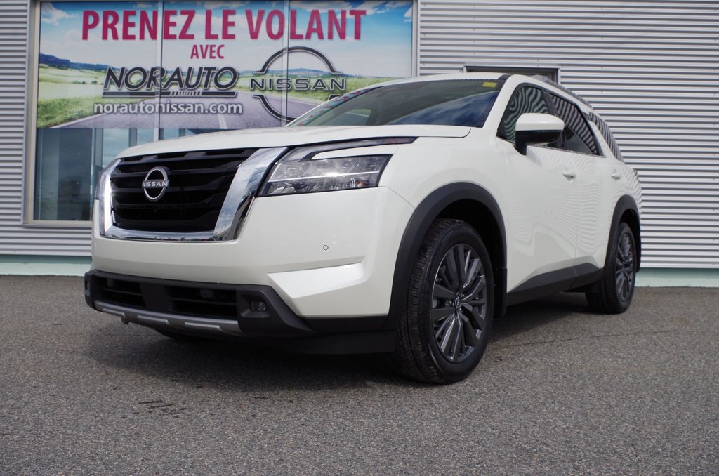 2024 Nissan Pathfinder SL PREMIUM in Amos, Quebec - 1 - w1024h768px