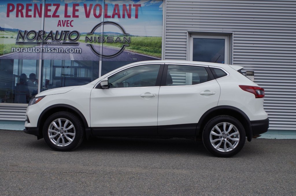 2021  Qashqai S  AWD in Amos, Quebec - 3 - w1024h768px