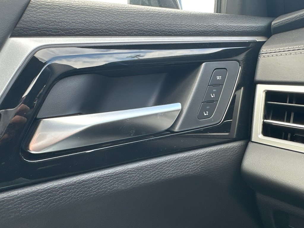 2026 Nissan Rogue Plug-in Hybrid Platinum in Amos, Quebec - 14 - w1024h768px