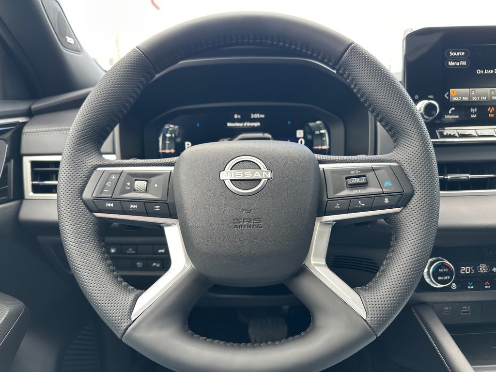 2026 Nissan Rogue Plug-in Hybrid Platinum in Amos, Quebec - 7 - w1024h768px