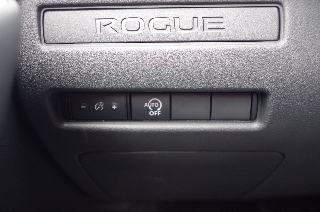 2024  Rogue S in Amos, Quebec - 13 - w1024h768px
