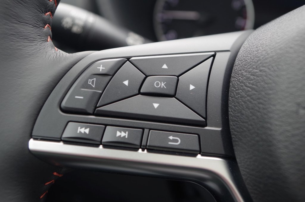 Nissan Sentra SR 2024 à Amos, Québec - 11 - w1024h768px