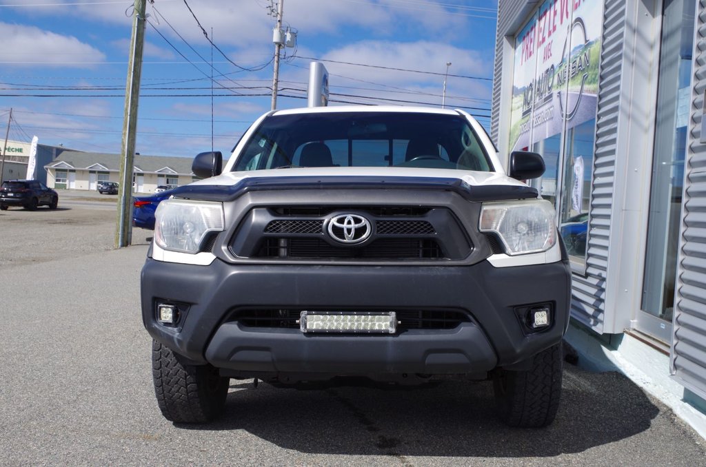 2015  Tacoma BASE 4X4 in Amos, Quebec - 7 - w1024h768px