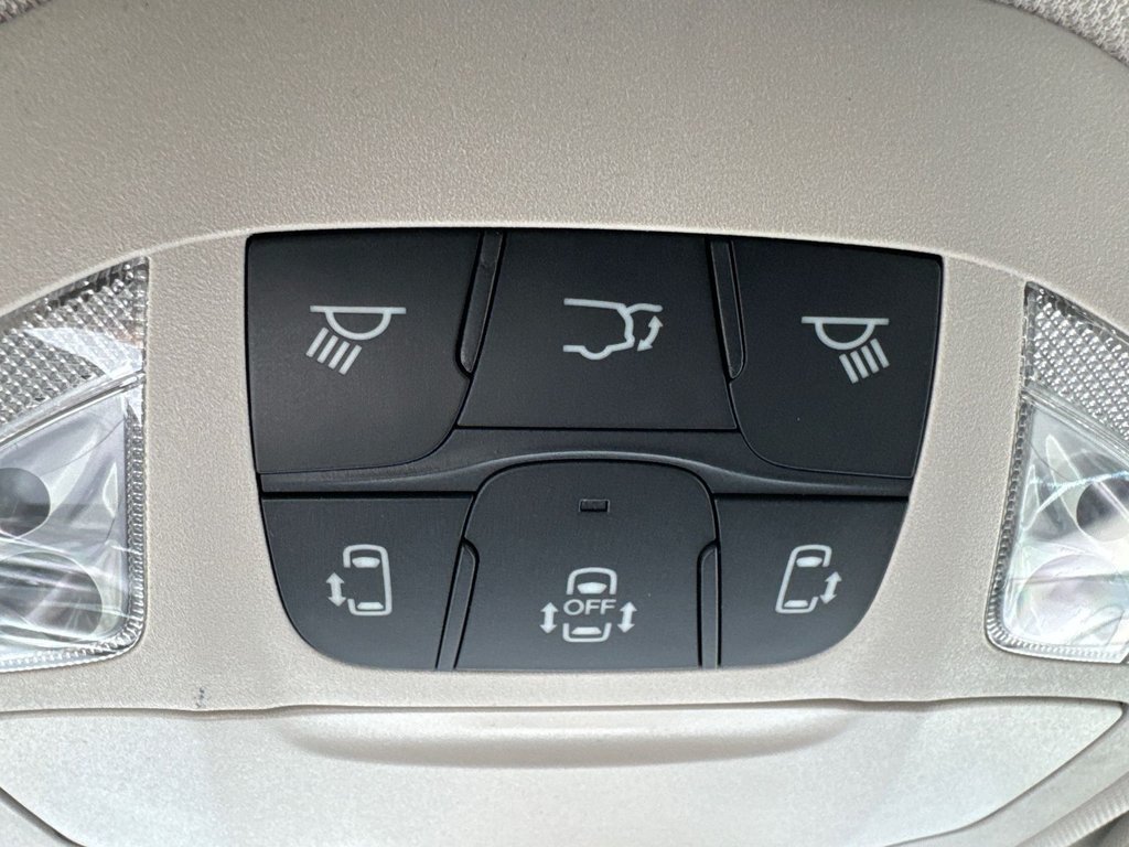 2024 Chrysler Grand Caravan SXT in Sussex, New Brunswick - 18 - w1024h768px