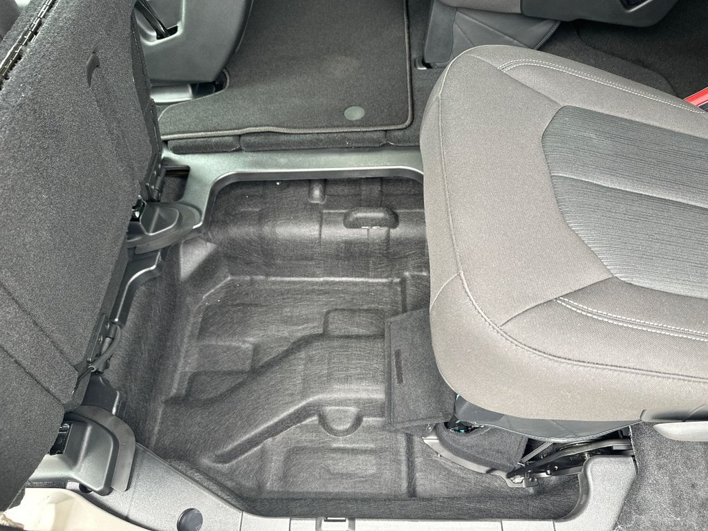 2024 Chrysler Grand Caravan SXT in Sussex, New Brunswick - 34 - w1024h768px