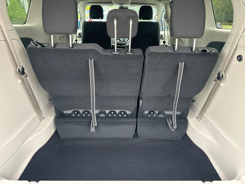 2024 Chrysler Grand Caravan SXT in Sussex, New Brunswick - 39 - w1024h768px