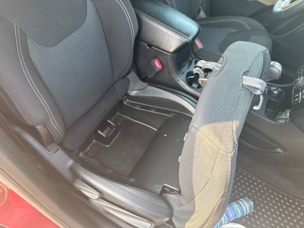 2017 Jeep Cherokee North in Sussex, New Brunswick - 33 - w1024h768px