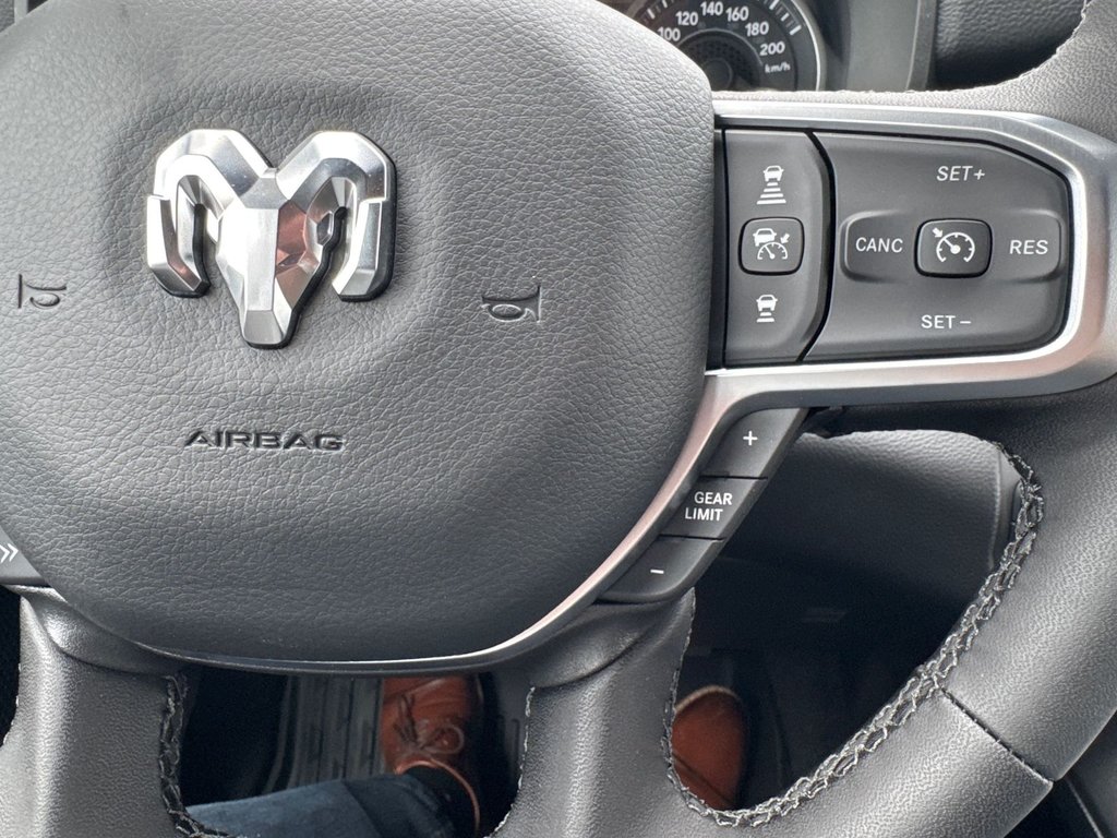 2025 Ram 1500 BIG HORN in Sussex, New Brunswick - 22 - w1024h768px