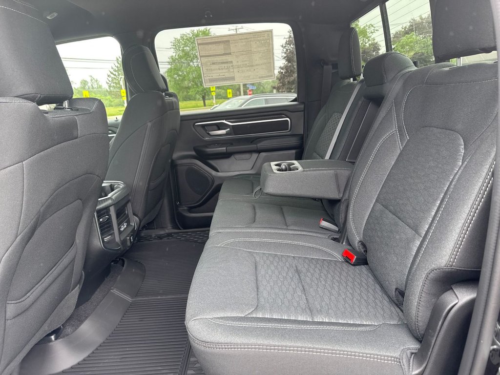 2025 Ram 1500 BIG HORN in Sussex, New Brunswick - 32 - w1024h768px