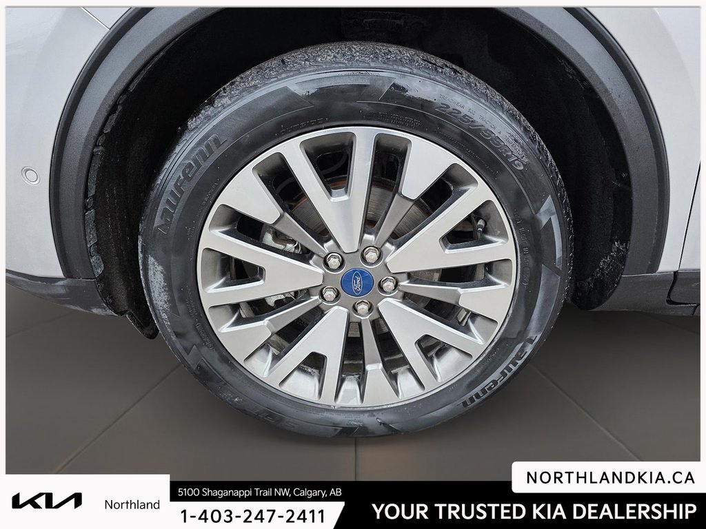 2020 Ford Escape Hybrid Titanium-6