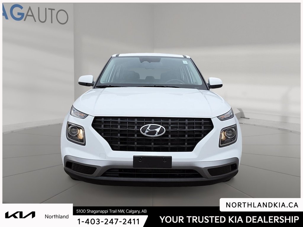 2024 Hyundai Venue Essential-5