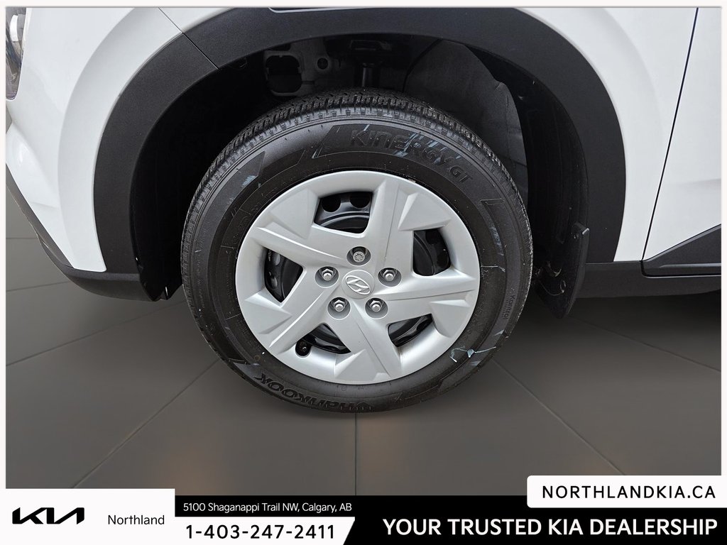 2024 Hyundai Venue Essential-6