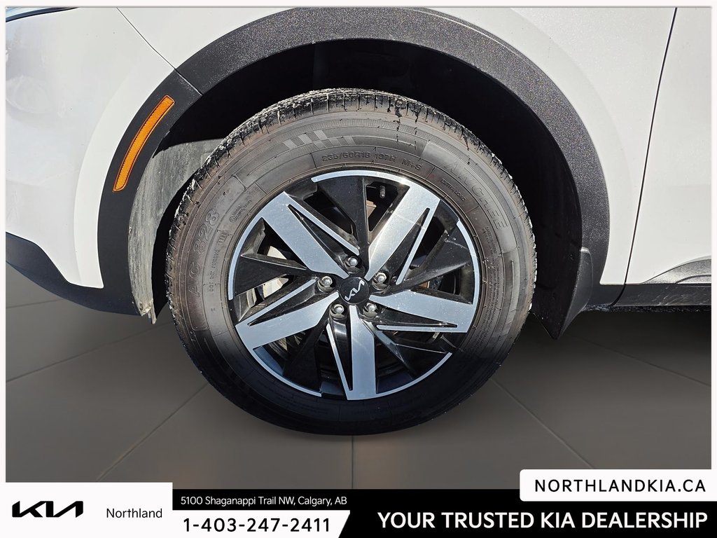 2023 Kia Sorento LX Premium-6