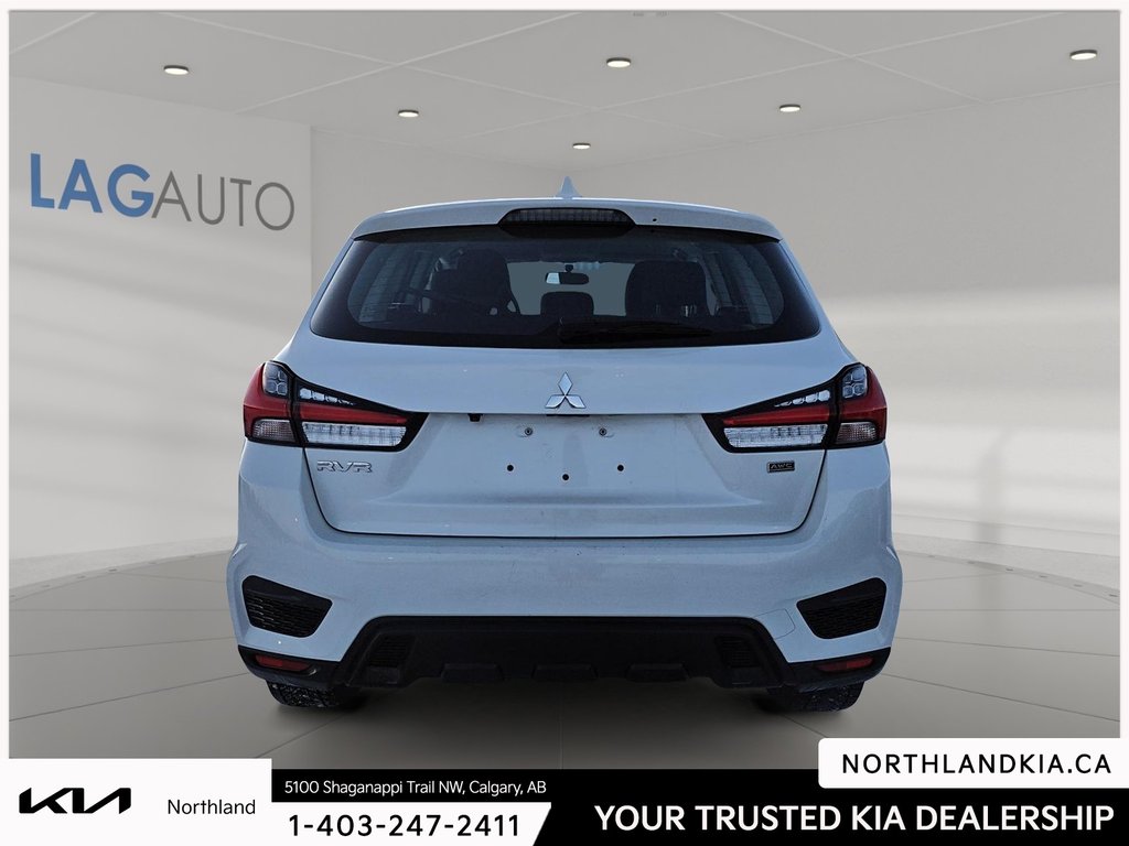 2021 Mitsubishi RVR ES-2