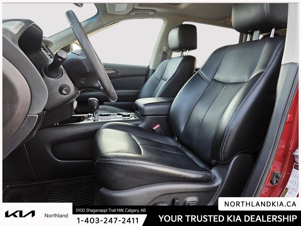 2015 Nissan Pathfinder S-7