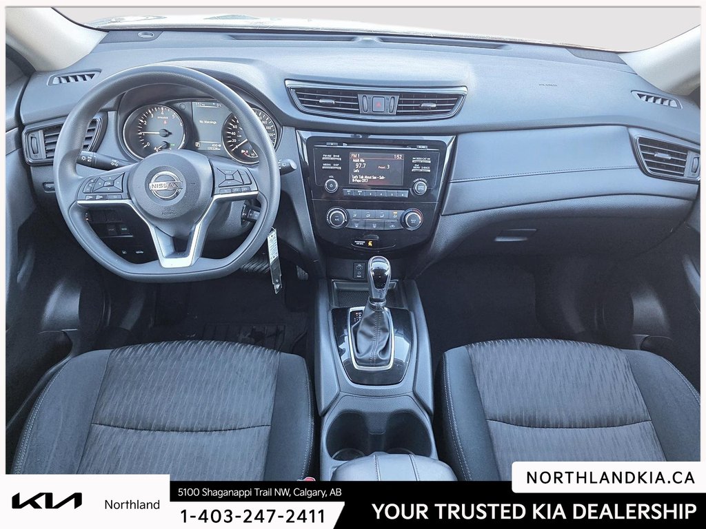 2017 Nissan Rogue S-7