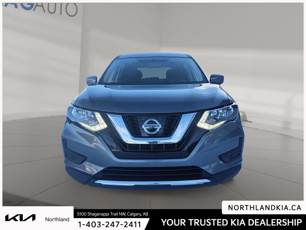 2017 Nissan Rogue S-4