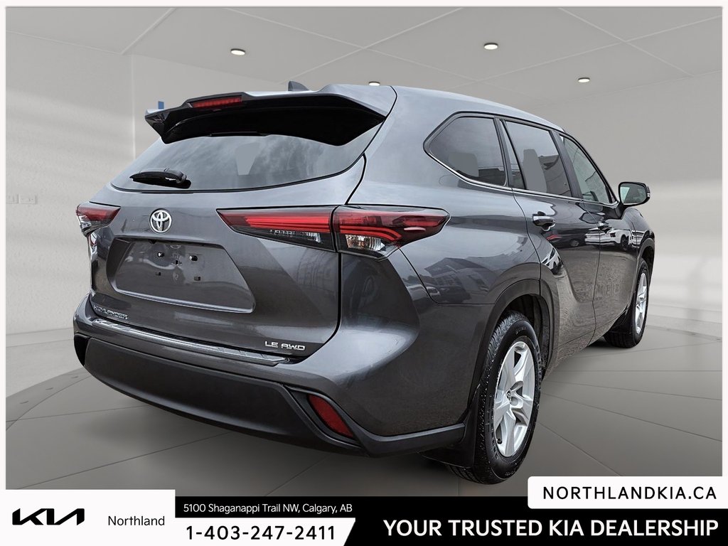 2024 Toyota Highlander LE-3