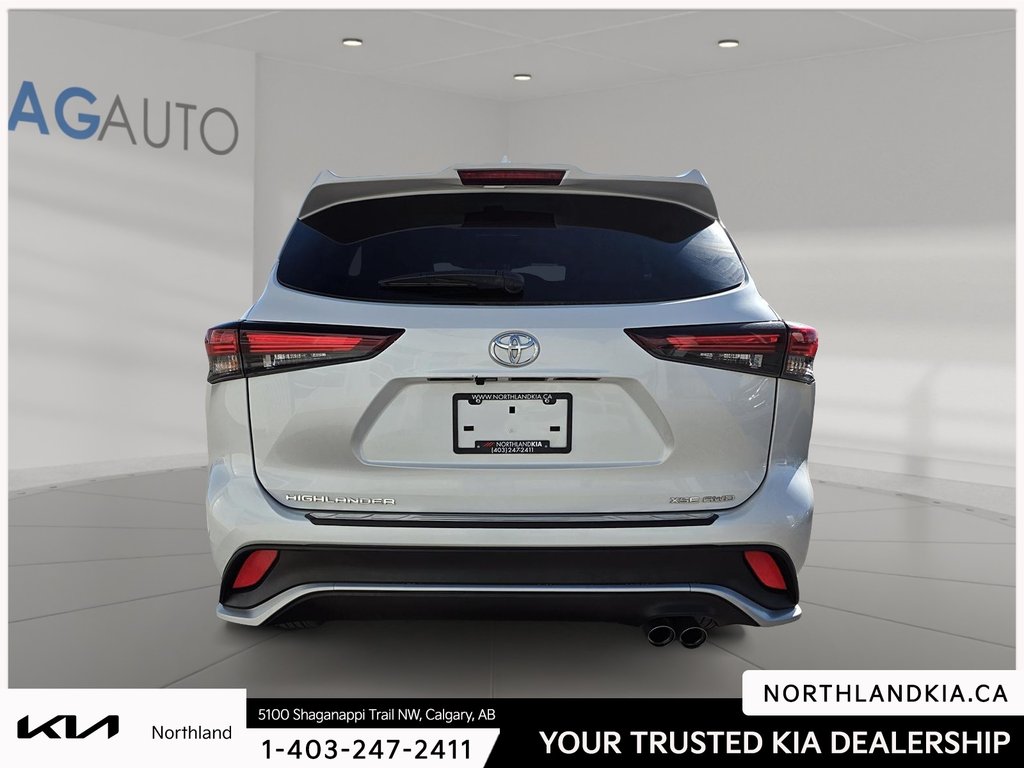 2024 Toyota Highlander XSE-2