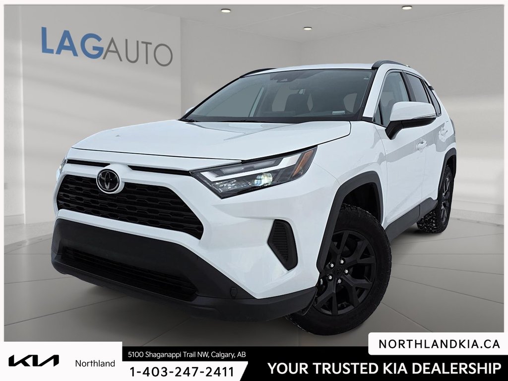 2023 Toyota RAV4 XLE-0