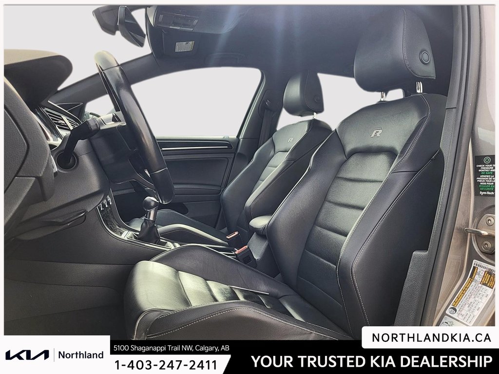 2017 Volkswagen Golf R 2.0 TSI-7