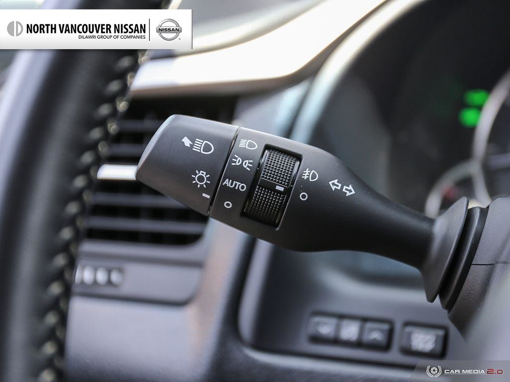 North Vancouver Nissan 2018 Lexus Rx350l 8a