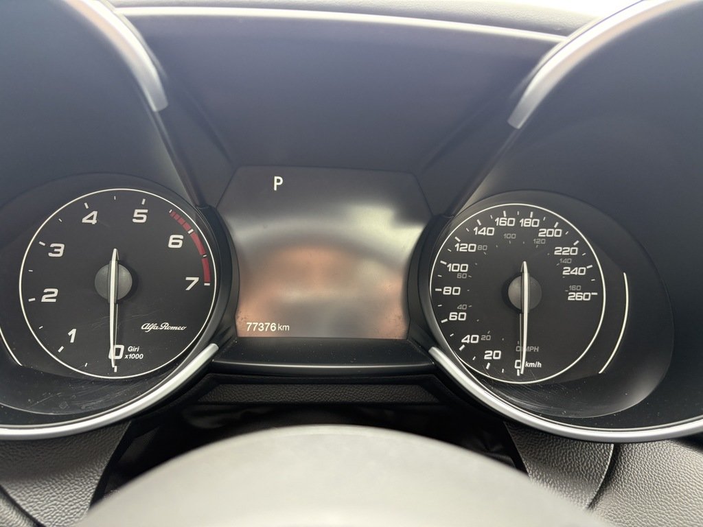 2018 Alfa Romeo GIULIA TI   AWD   HARMAN/KARDON   PANO   BLIND SPOT in Oakville, Ontario - 15 - w1024h768px