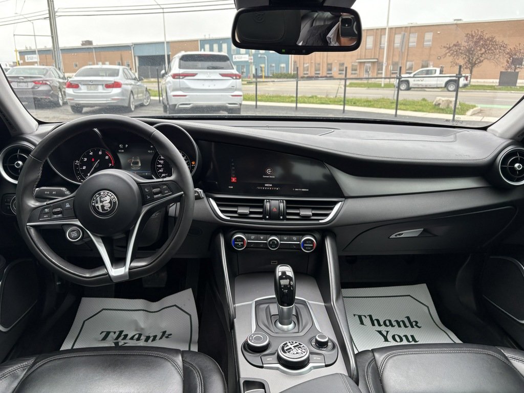 2018 Alfa Romeo GIULIA TI   AWD   HARMAN/KARDON   PANO   BLIND SPOT in Oakville, Ontario - 22 - w1024h768px