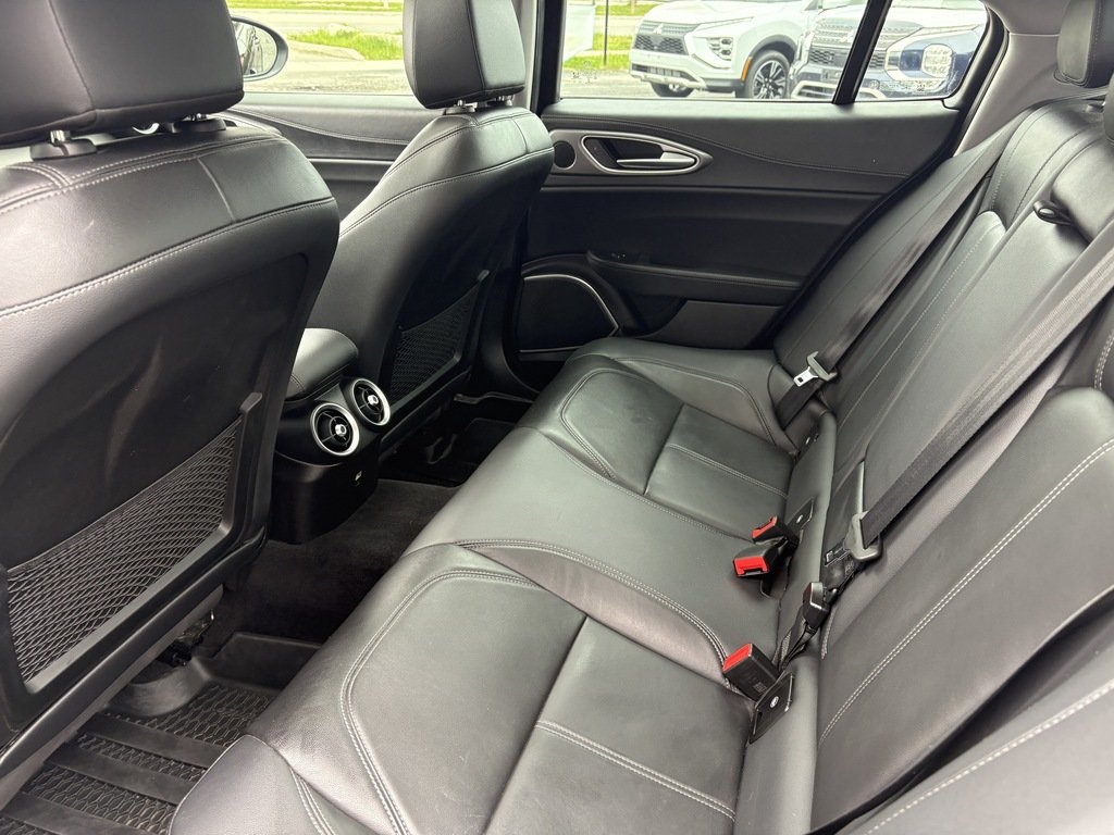 2018 Alfa Romeo GIULIA TI   AWD   HARMAN/KARDON   PANO   BLIND SPOT in Oakville, Ontario - 23 - w1024h768px