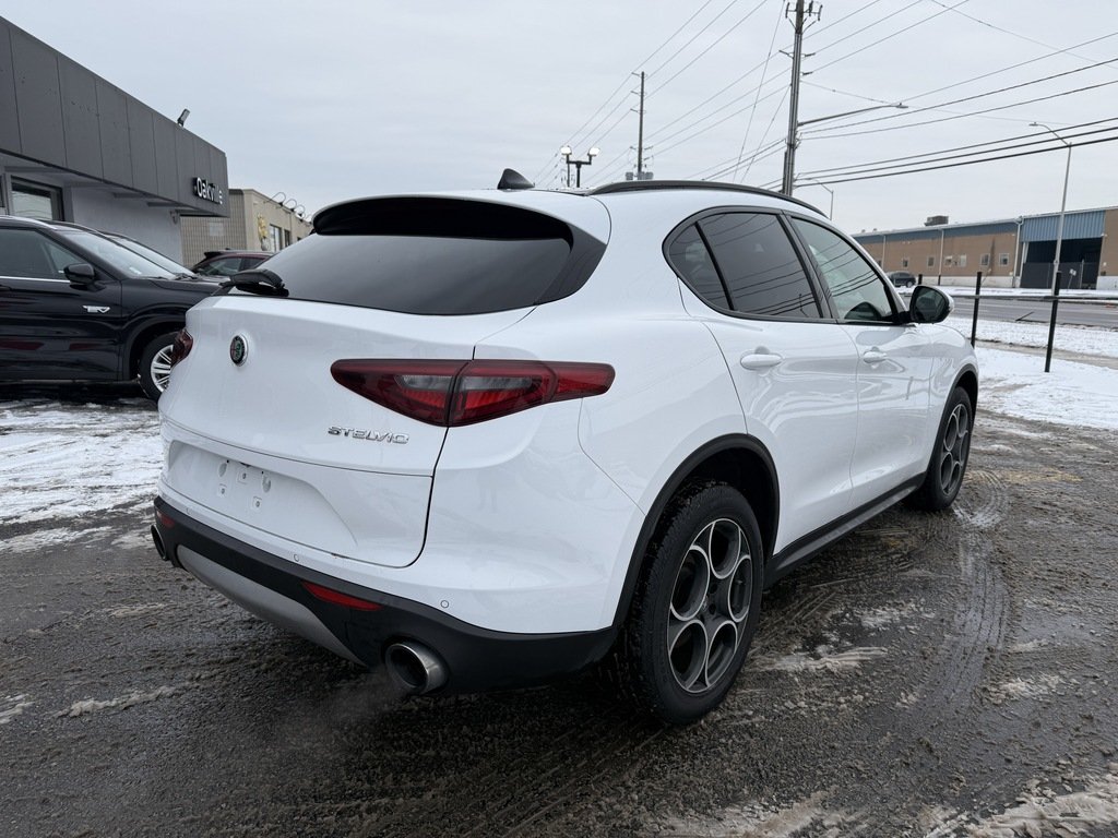 2019 Alfa Romeo Stelvio SPORT   AWD   PANO   HTD SEATS/STEER   BU CAM in Oakville, Ontario - 7 - w1024h768px