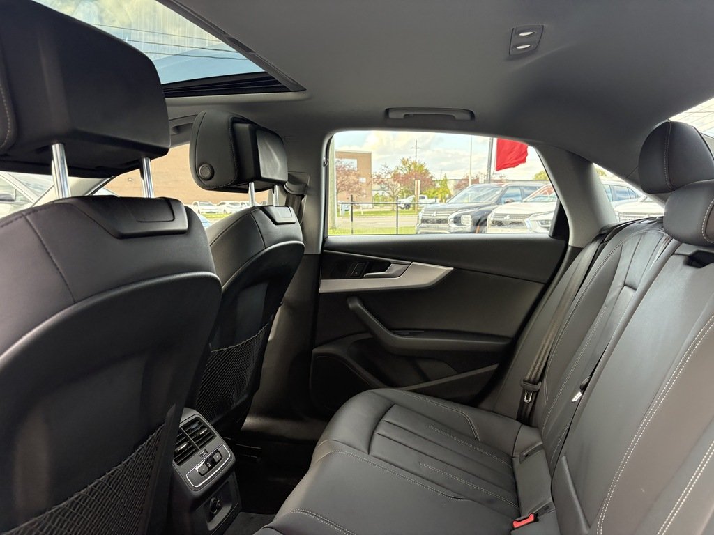 2020 Audi A4 PROGRESSIV   QUATTRO   S-LINE   NAV   SUNROOF in Oakville, Ontario - 22 - w1024h768px