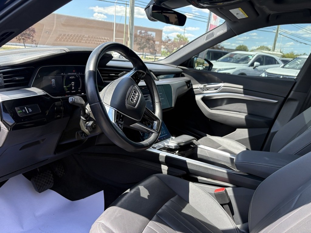 2022 Audi E-TRON TECHNIK   QUATTRO   ELECTRIC   S-LINE   HUD   NAV in Oakville, Ontario - 14 - w1024h768px