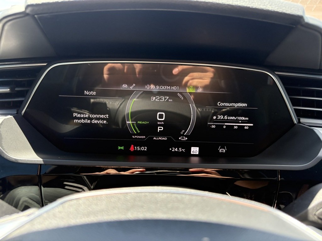 2022 Audi E-TRON TECHNIK   QUATTRO   ELECTRIC   S-LINE   HUD   NAV in Oakville, Ontario - 15 - w1024h768px