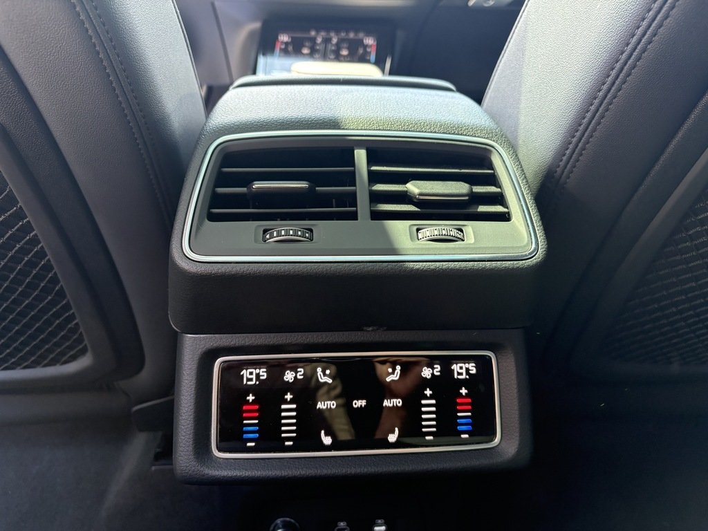 2022 Audi E-TRON TECHNIK   QUATTRO   ELECTRIC   S-LINE   HUD   NAV in Oakville, Ontario - 22 - w1024h768px