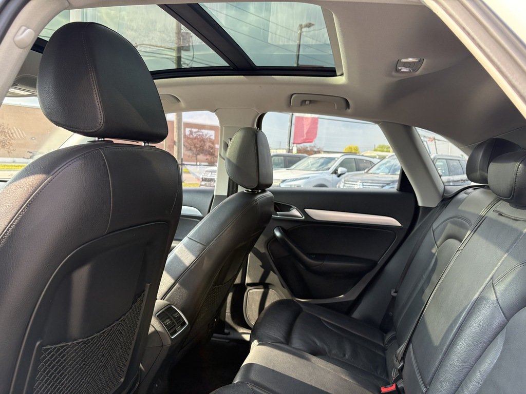 2017 Audi Q3 PROGRESSIV   QUATTRO   PANO   BU CAM   HTD SEATS in Oakville, Ontario - 18 - w1024h768px