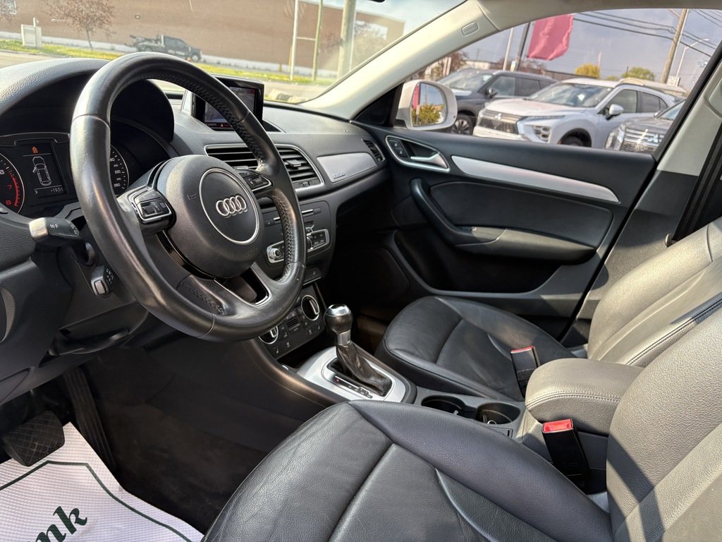 2017 Audi Q3 PROGRESSIV   QUATTRO   PANO   BU CAM   HTD SEATS in Oakville, Ontario - 12 - w1024h768px