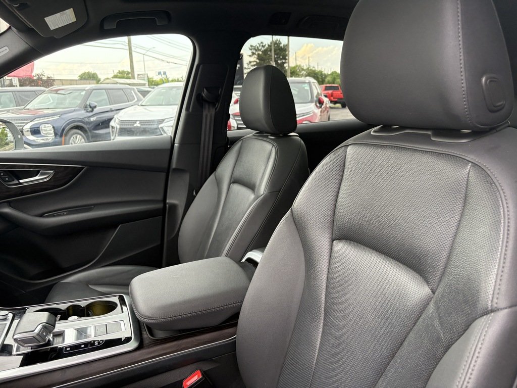 2021 Audi Q7 PROGRESSIV   S-LINE   QUATTRO   7 PASS   HTD/VNT in Oakville, Ontario - 12 - w1024h768px