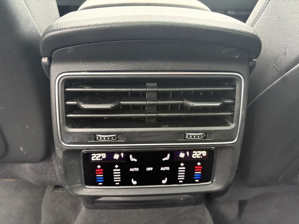 2021 Audi Q7 PROGRESSIV   S-LINE   QUATTRO   7 PASS   HTD/VNT in Oakville, Ontario - 22 - w1024h768px