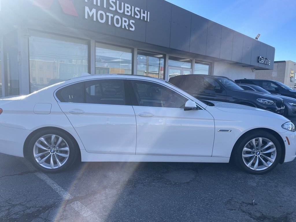 2016 BMW 5 Series XDRIVE   HUD   SUNROOF   NAV   BU CAM   HTD SEATS in Oakville, Ontario - 8 - w1024h768px