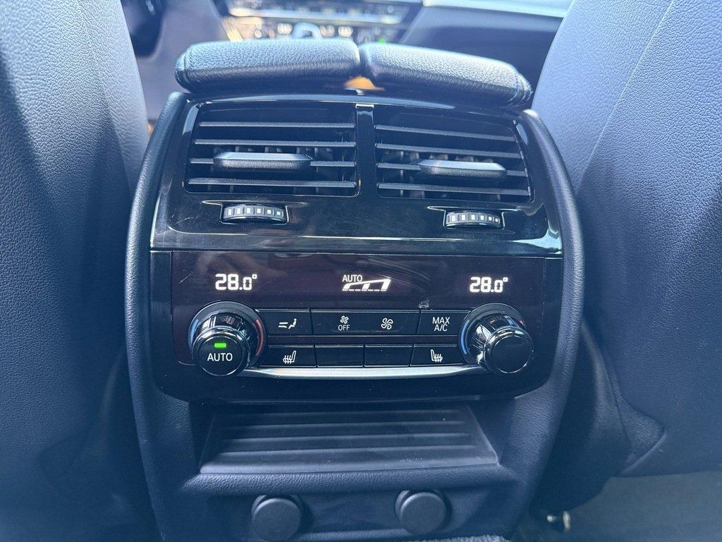 2019 BMW 530I xDrive Sedan in Oakville, Ontario - 19 - w1024h768px