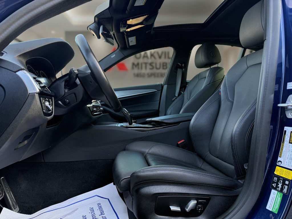 2019 BMW 530I xDrive Sedan in Oakville, Ontario - 11 - w1024h768px