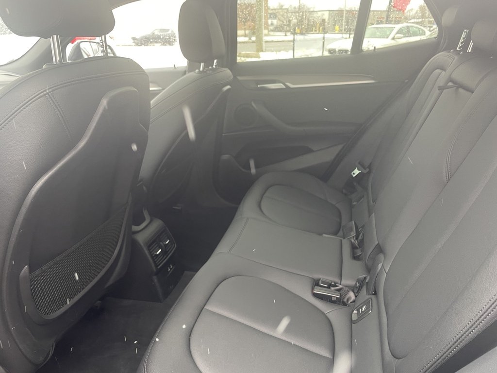 2020 BMW X2 XDRIVE 28I   M PKG   PANO   NAV   BU CAM in Oakville, Ontario - 23 - w1024h768px