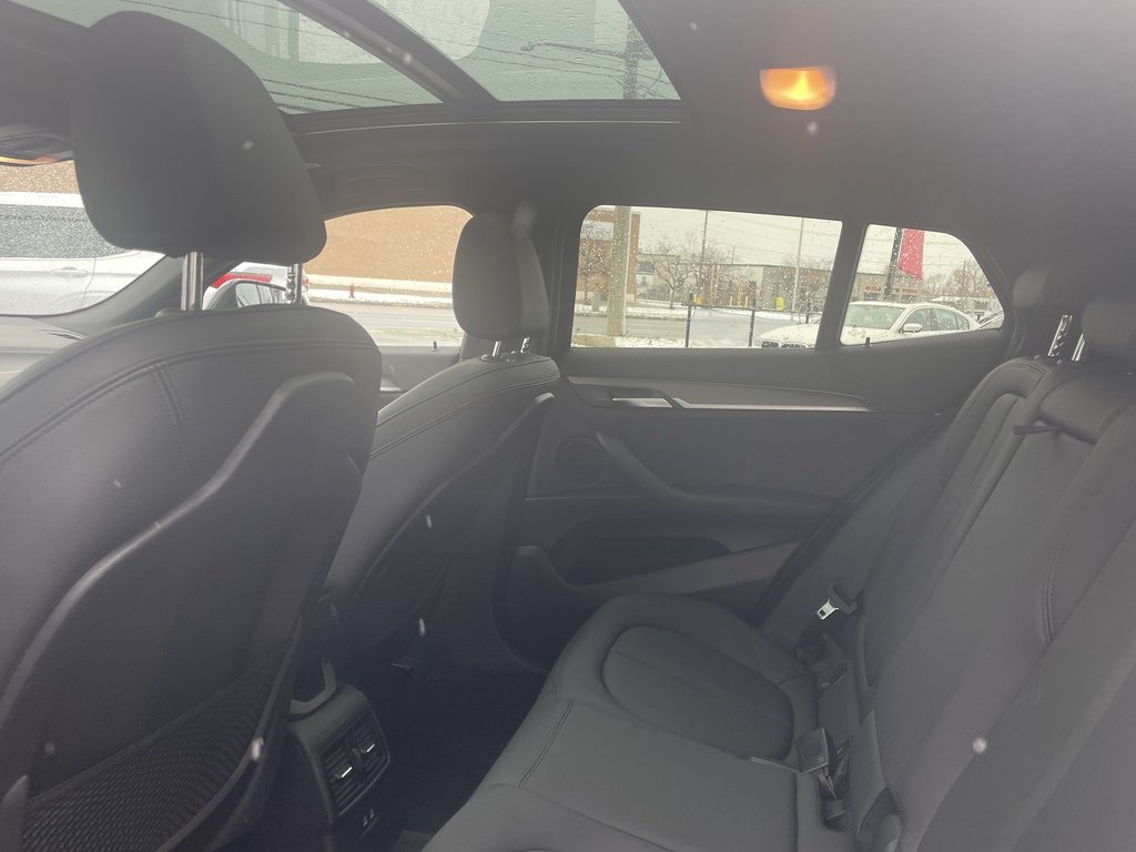 2020 BMW X2 XDRIVE 28I   M PKG   PANO   NAV   BU CAM in Oakville, Ontario - 22 - w1024h768px