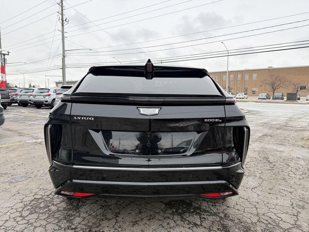 2024 Cadillac LYRIQ 600 E4   TECH   AWD   ELECTRIC   CLEAN CARFAX in Oakville, Ontario - 7 - w1024h768px