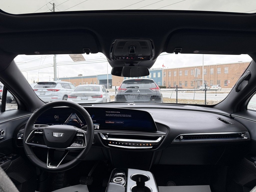 2024 Cadillac LYRIQ 600 E4   TECH   AWD   ELECTRIC   CLEAN CARFAX in Oakville, Ontario - 13 - w1024h768px